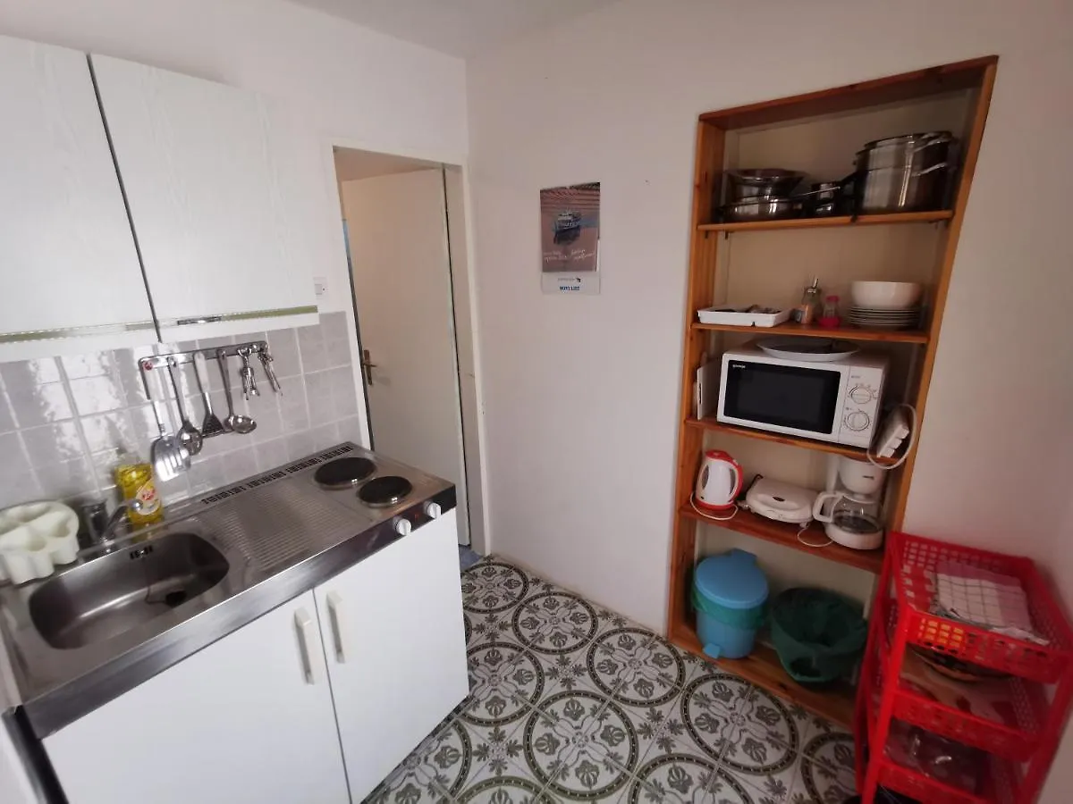 Studio Apartments Jasminka سيلتسي 0*,  كرواتيا