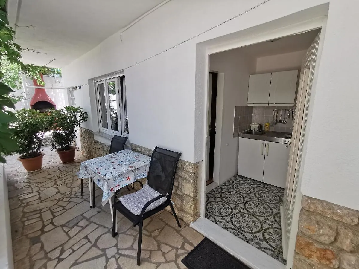 Studio Apartments Jasminka Selce 0*,  Croatia